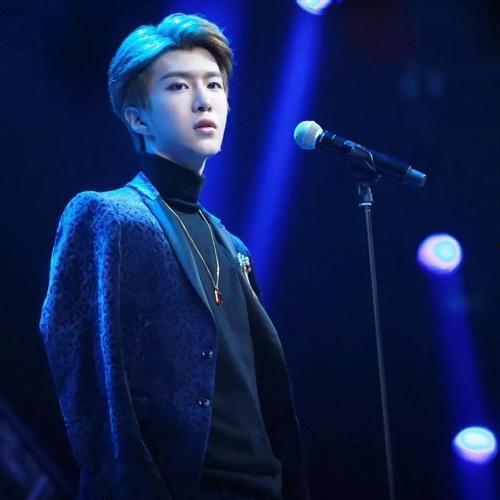 娱乐圈吃瓜元素表范丞丞,娱乐圈吃瓜达人，揭秘明星背后的故事  第1张